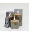 LED Blokklys sett i gråtonet glass Ø7,5cm, 3 stk, flammeeffekt - Inkl. fjernkontroll og timer, 10/12,5/15cm høy, ekte stearin