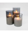 LED Blokklys sett i røkfarget glass Ø7,5cm, 3 stk, flammeeffekt - Inkl. fjernkontroll og timer, 10/12,5/15cm høy, ekte stearin