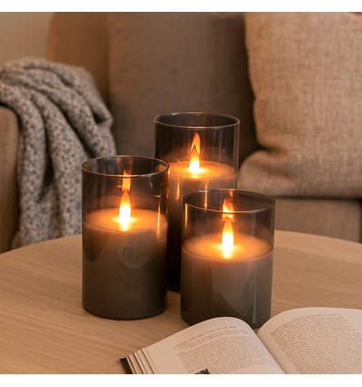 LED Blokklys sett i røkfarget glass Ø7,5cm, 3 stk, flammeeffekt - Inkl. fjernkontroll og timer, 10/12,5/15cm høy, ekte stearin