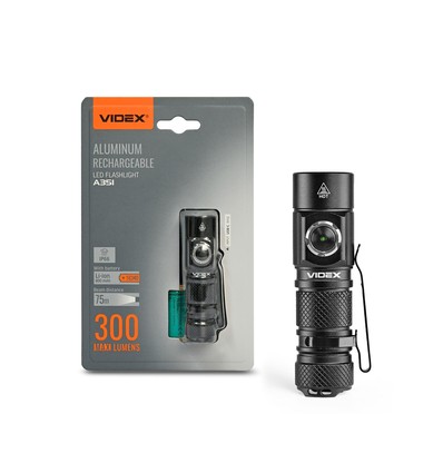 LED bærbar lommelykt - Oppladbar, Vanntett, 300lm, 5000K