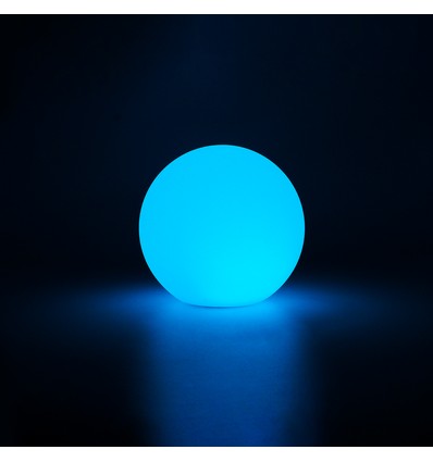Ø8 cm RGB LED ball - Oppladbar, med fjernkontroll, IP66