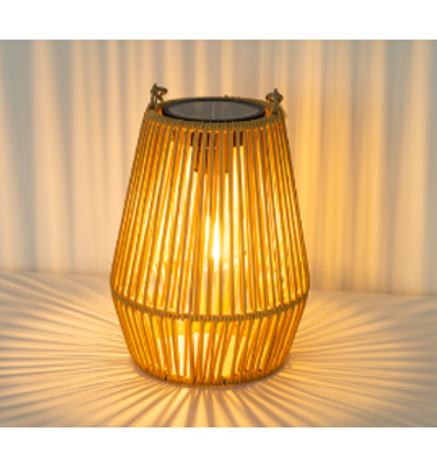 Solar Rattan Lanterne – Bohemsk hagelampe med automatisk tenn/slukk, IP44