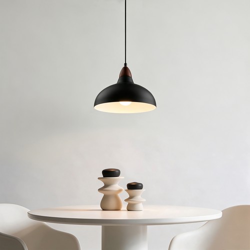 BIRK Svart Ø24cm pendel - E27 sokkel, 2m ledning, metall / tre