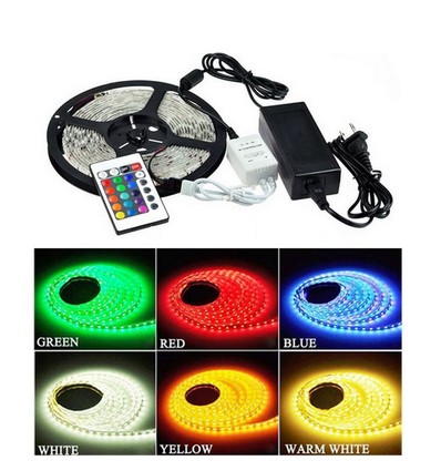 RGB sett: 5m LED stripe, vanntett 60 LED, 9,6w, kontrollere og transformator